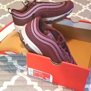 Women's Nike Air Max 97  Burgundy Metallic